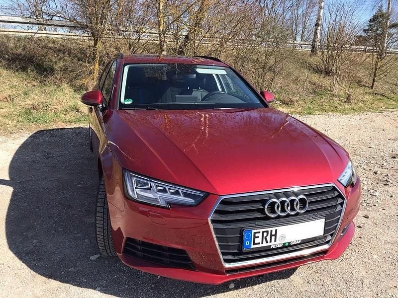 Gebraucht Audi A4 Ambition 150 PS (110 kW) 2016 Rot Kombi