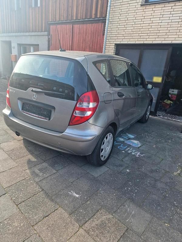 Gebraucht Mercedes A170 116 PS (85 kW) 2008 Grau Van / Kleinbus