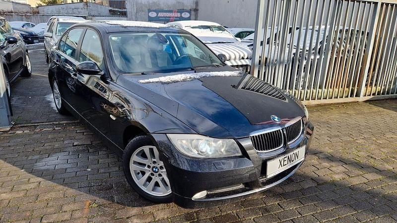 Schwarz Gebraucht 2008 BMW 318 Advantage Limousine | 2.500 € (Superpreis) - Bild 1/4