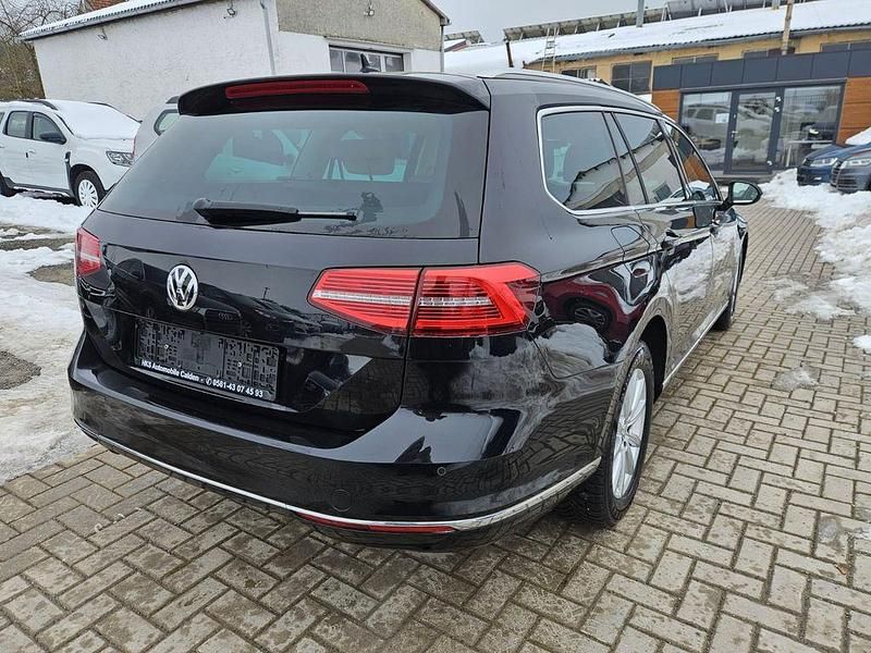 Gebraucht VW Passat Highline 150 PS (110 kW) 2019 Schwarz Kombi