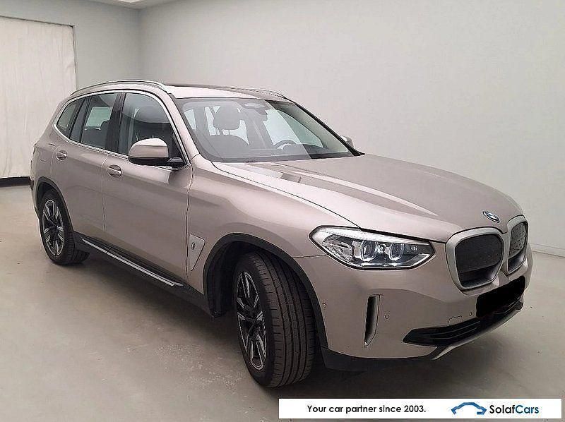 Gebraucht BMW iX3 210 kW (286 PS) 2021 Silber SUV