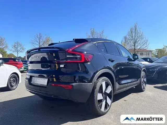Używany Volvo C40 Ultimate 300 kW (408 KM) 2022 Czarny SUV