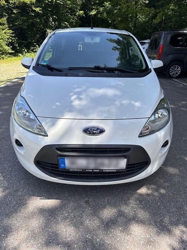 Weiß Gebraucht 2012 Ford Ka Trend Kleinwagen | 4.900 € (Teuer) - Bild 1/4