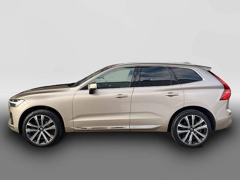 Gebraucht Volvo XC60 Ultimate 235 PS (172 kW) 2022 Grau SUV