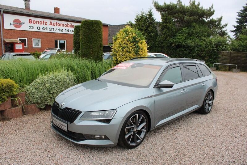 Business grey metallic Gebraucht 2017 Skoda Superb SportLine Kombi | 23.980 € (Fairer Preis) - Bild 1/4