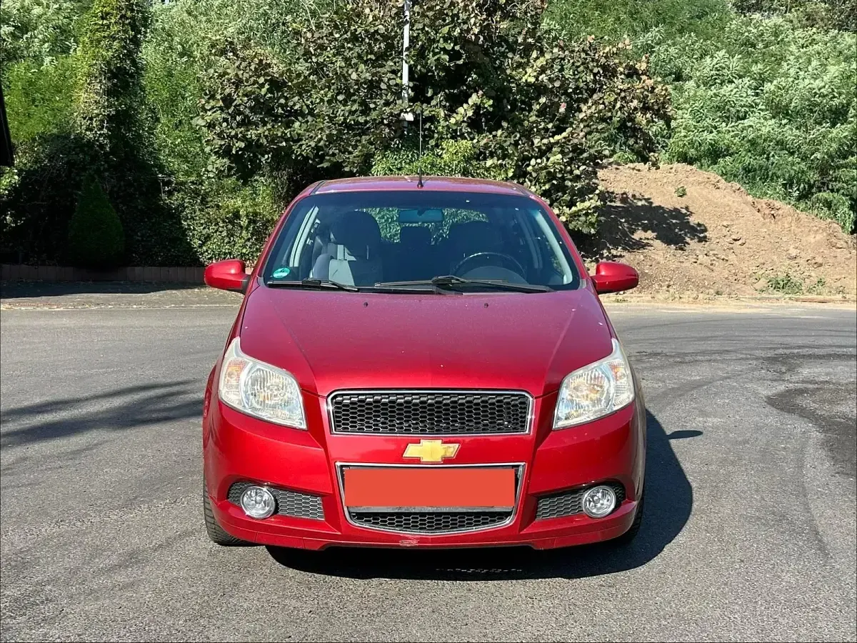 Gebraucht Chevrolet Aveo 83 PS (61 kW) 2009 Rot Kleinwagen