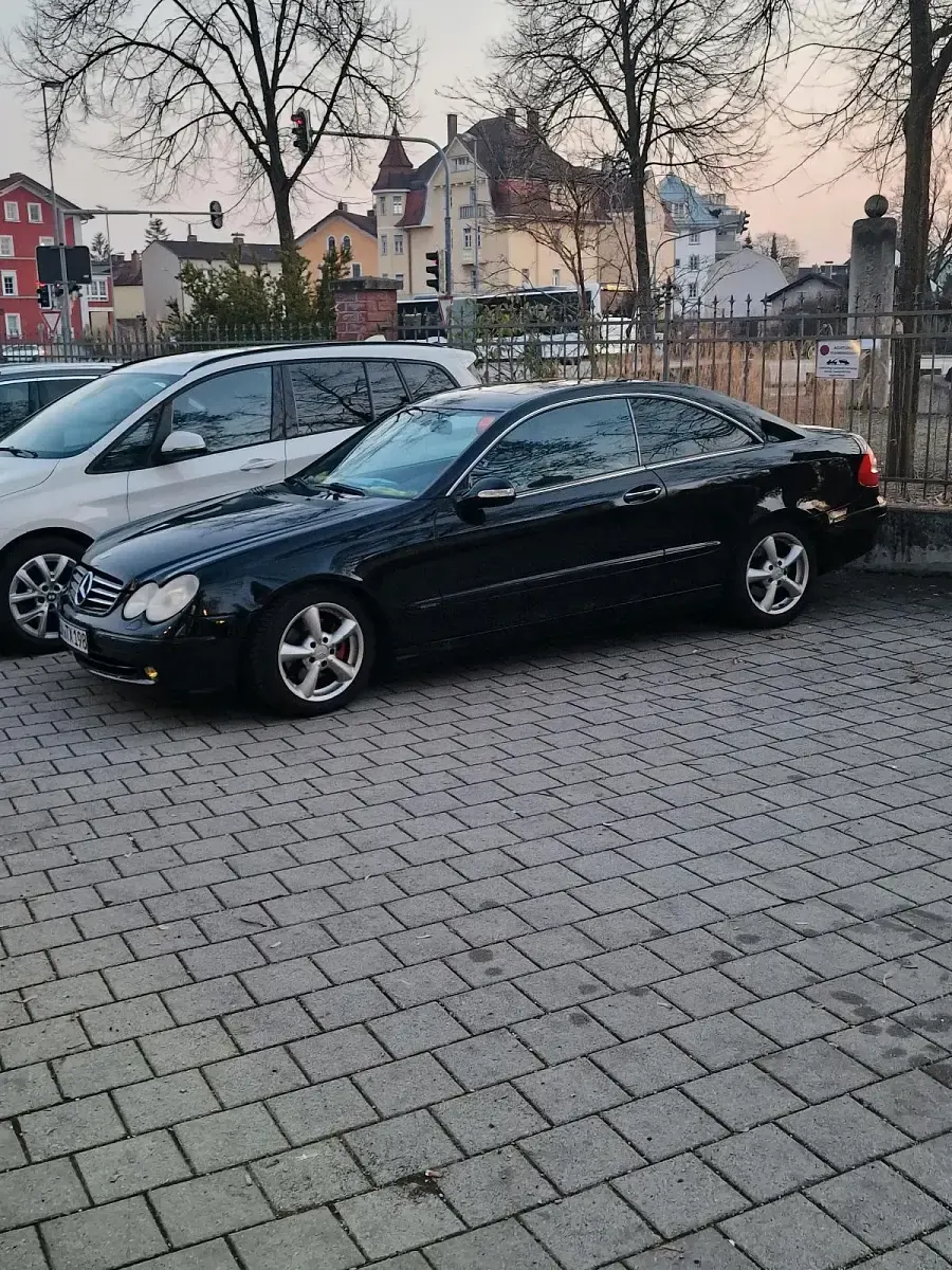 Gebraucht Mercedes CLK200 163 PS (119 kW) 2005 Schwarz Coupé