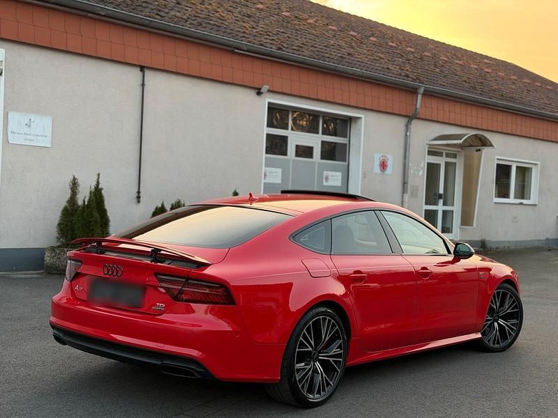Gebraucht Audi A7 Competition 326 PS (239 kW) 2015 Rot Kleinwagen