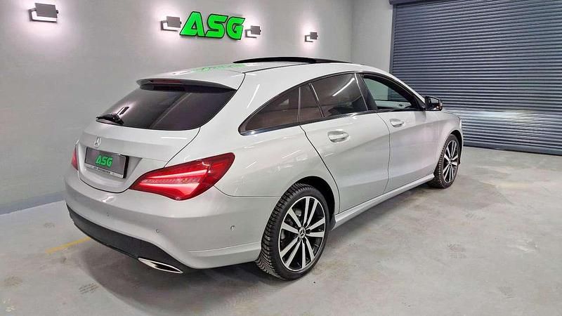 Gebraucht Mercedes CLA200 Urban 136 PS (100 kW) 2018 Polarsilber Coupé