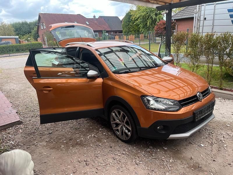 Andere farben Gebraucht 2016 VW Polo Cross R Kleinwagen | 8.999 € (Fairer Preis) - Bild 1/4