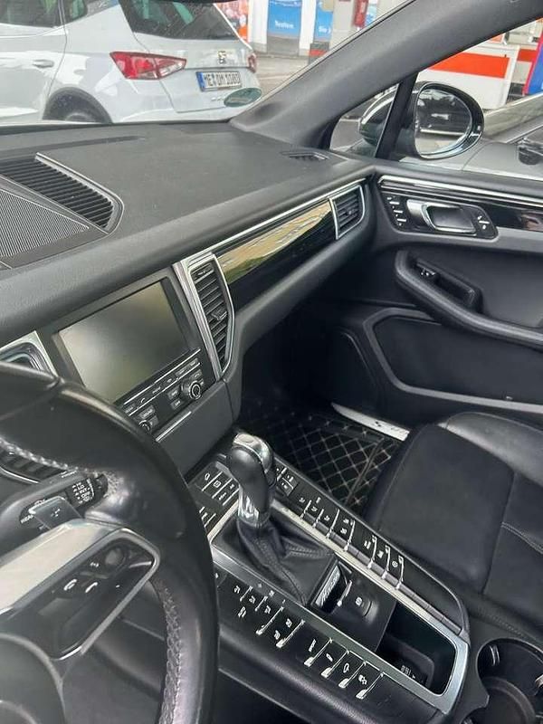 Gebraucht Porsche Macan S 258 PS (189 kW) 2015 Schwarz SUV