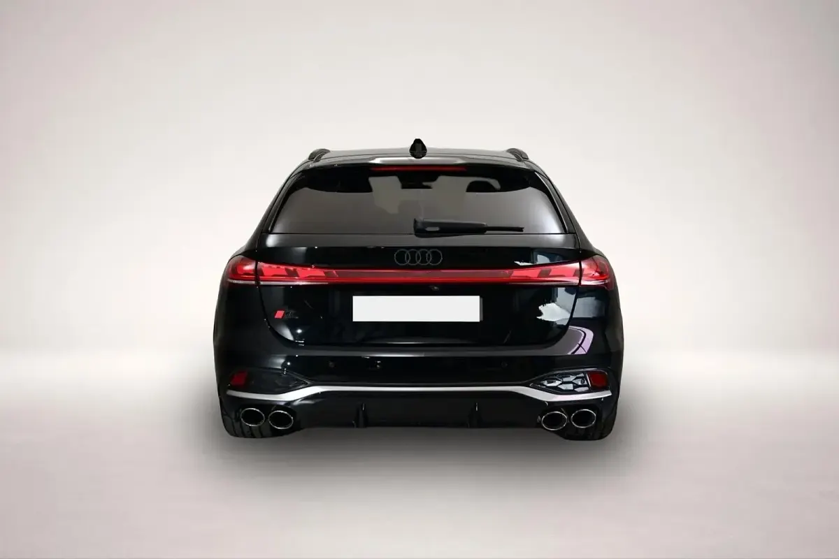 Gebraucht Audi S5 Ambiente 367 PS (269 kW) 2026 Manufacturer
