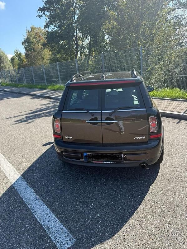 Braun Gebraucht 2011 Mini Clubman Kombi | 6.000 € (Fairer Preis) - Bild 1/4