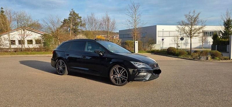 Gebraucht Seat Leon 4Drive 300 PS (220 kW) 2020 Schwarz Kombi
