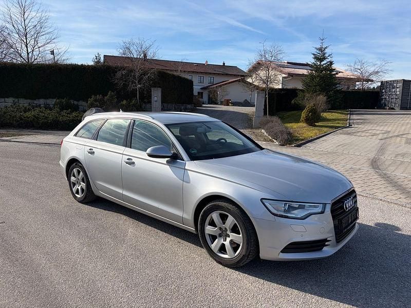 Gebraucht Audi A6 Comfort 177 PS (130 kW) 2012 Silber Kombi