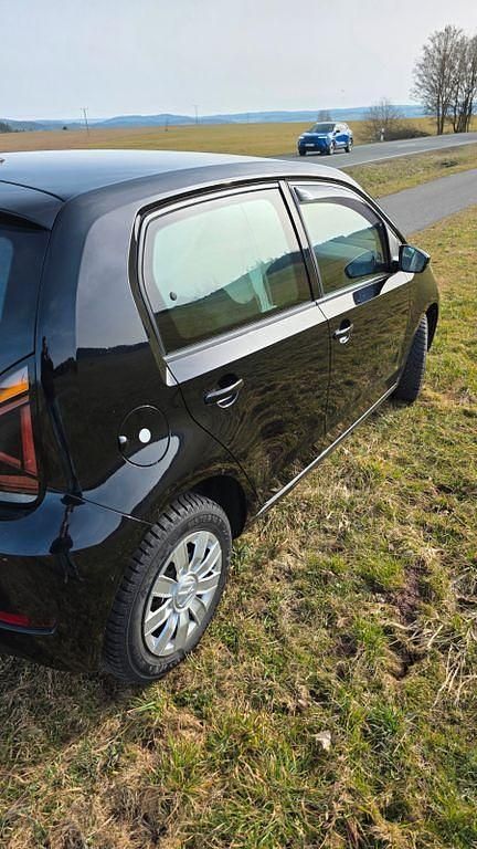 Gebraucht VW e-up! Style 61 kW (83 PS) 2021 Schwarz Kleinwagen