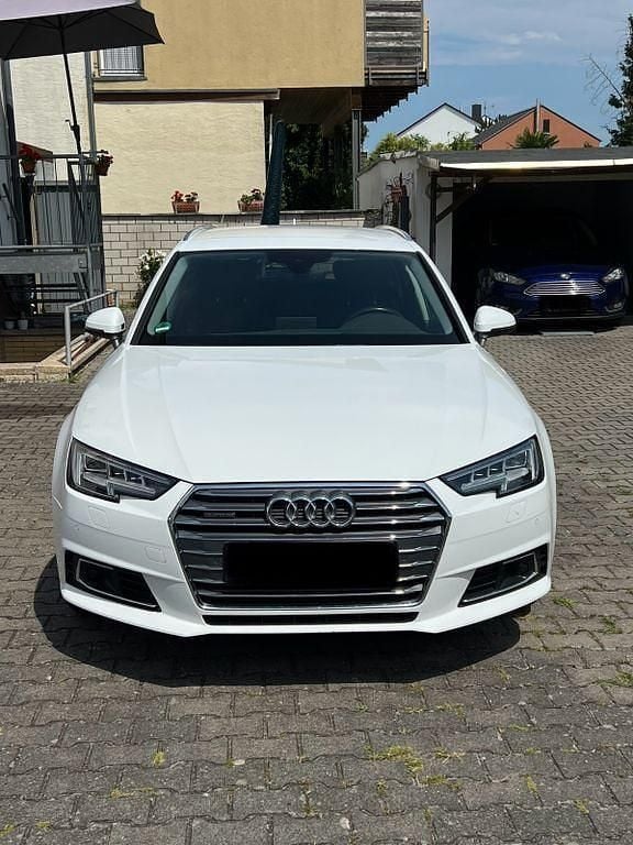 Weiß Gebraucht 2016 Audi A4 Ambiente Kombi | 16.500 € (Guter Preis) - Bild 1/4