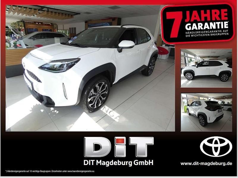 Platinum white pearl mc. Neu 2025 Toyota Yaris Cross SUV | 27.290 € (Guter Preis) - Bild 1/4
