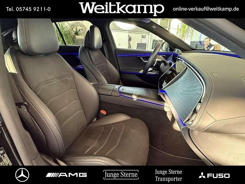 Gebraucht Mercedes E450 Premium 367 PS (269 kW) 2024 Lack obsidianschwarz Kombi