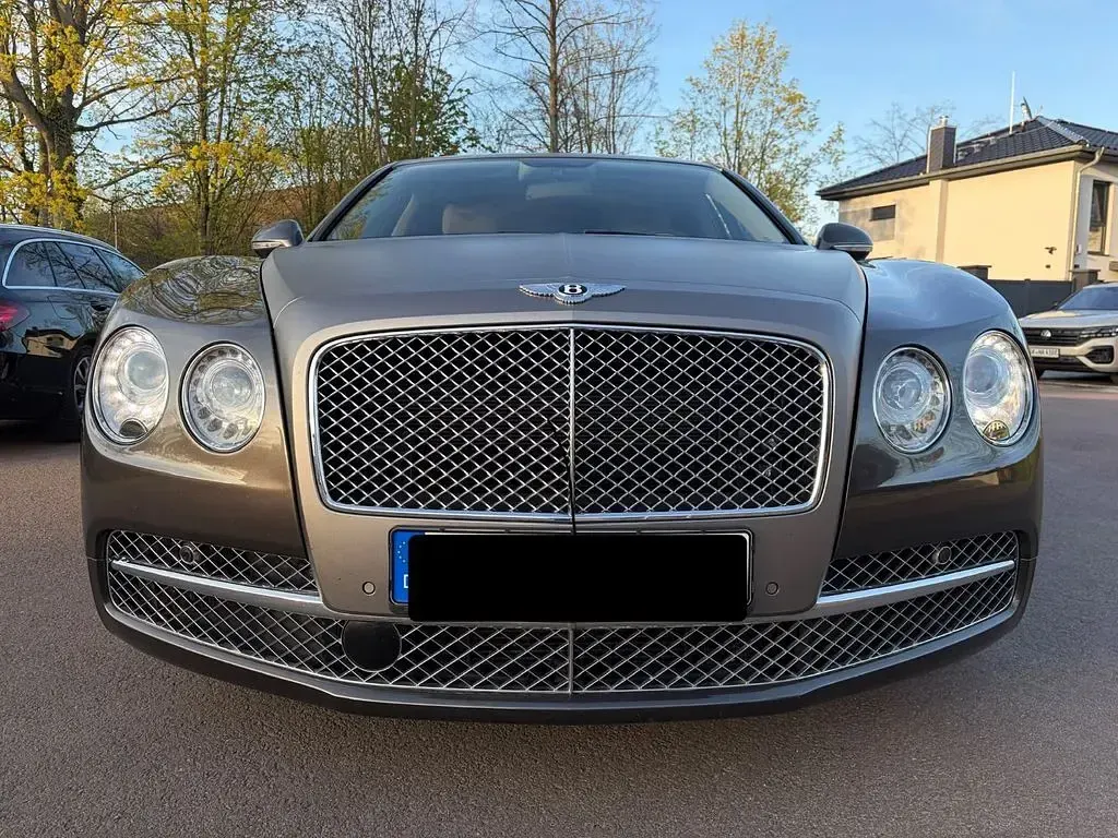 Brugt Bentley Flying Spur 625 HK (459 kW) 2014 Brun Sedan