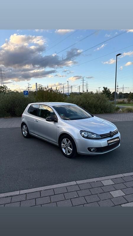 Silber Gebraucht 2012 VW Golf VI Coupé | 5.500 € (Fairer Preis) - Bild 1/4