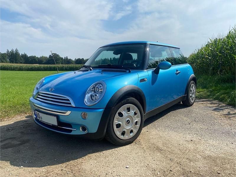 Blau Gebraucht 2004 Mini Cooper Kleinwagen | 3.700 € (Superpreis) - Bild 1/4