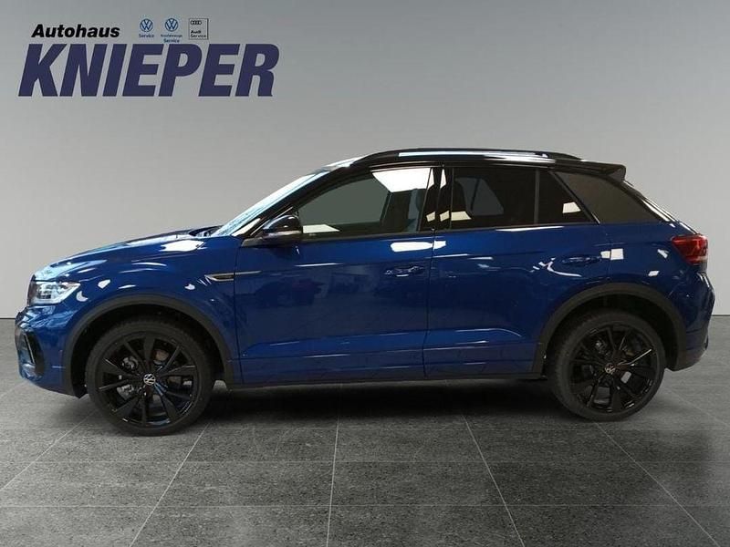Neu VW T-Roc R-line 150 PS (110 kW) 2025 Lapiz blue metallic SUV