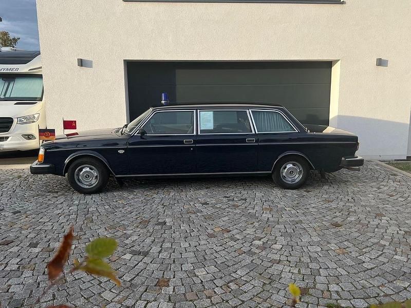 Gebraucht Volvo 264 Executive 140 PS (102 kW) 1977 Blau Limousine