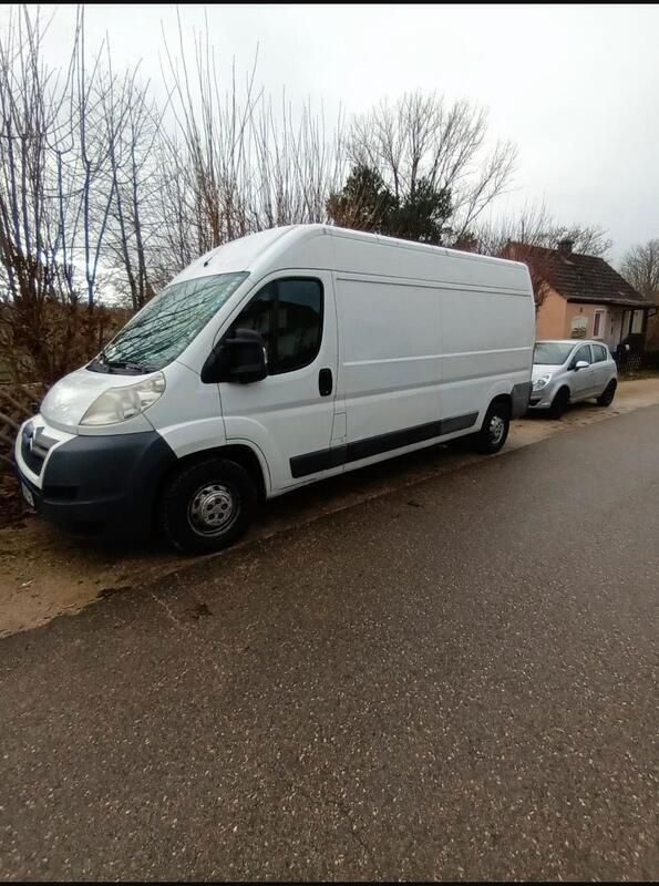 Weiß Gebraucht 2012 Citroën Jumper Van / Kleinbus | 4.950 € - Bild 1/4