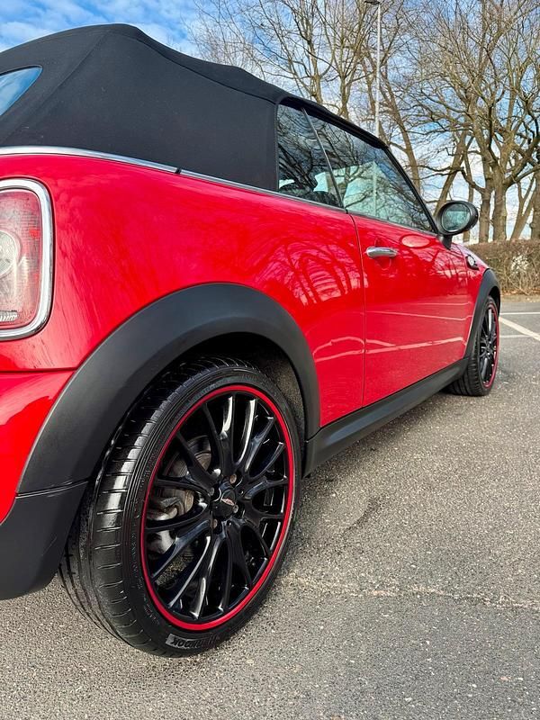 Gebraucht Mini Cooper Cabriolet 120 PS (88 kW) 2009 Rot Cabrio