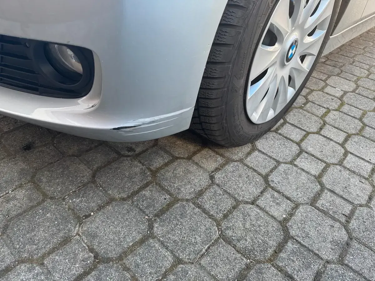 Gebraucht BMW 320 2014 Grau Limousine