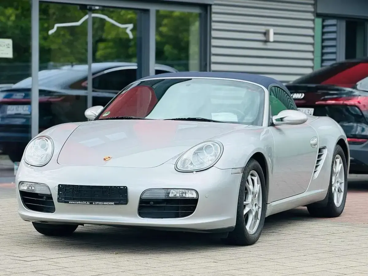 Gebraucht Porsche Boxster Basis 245 PS (180 kW) 2007 Arktissilbermetallic Cabrio