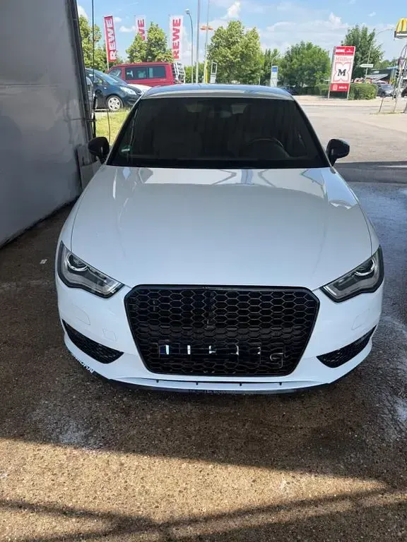 Gebraucht Audi A3 S-Line 125 PS (91 kW) 2013 Weiß Limousine