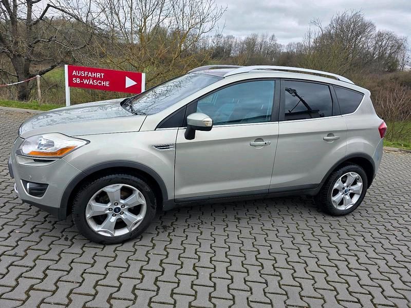 Gebraucht Ford Kuga 136 PS (100 kW) 2008 Grau SUV