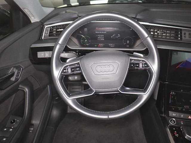 Gebraucht Audi e-tron 300 kW (408 PS) 2022 SUV