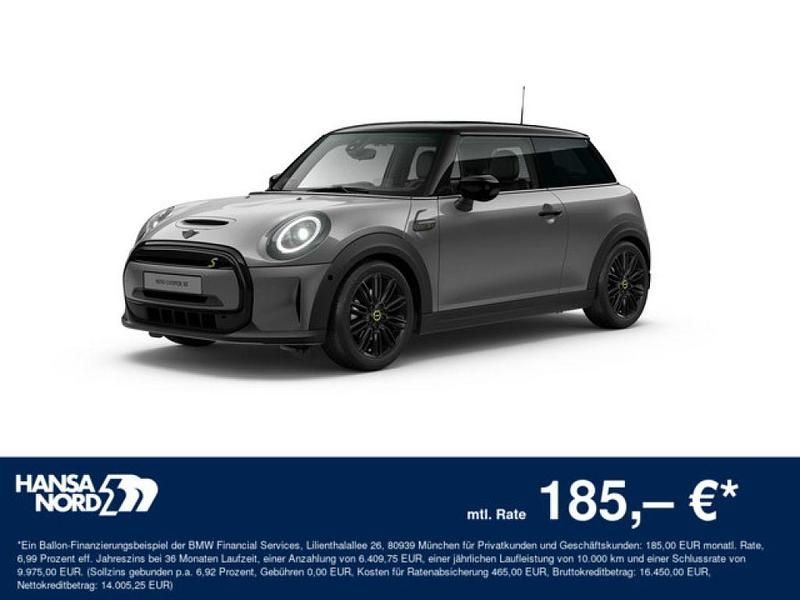 Grau / moonwalk grey (metallic) Gebraucht 2022 Mini Cooper Kleinwagen | 19.950 € (Fairer Preis) - Bild 1/3