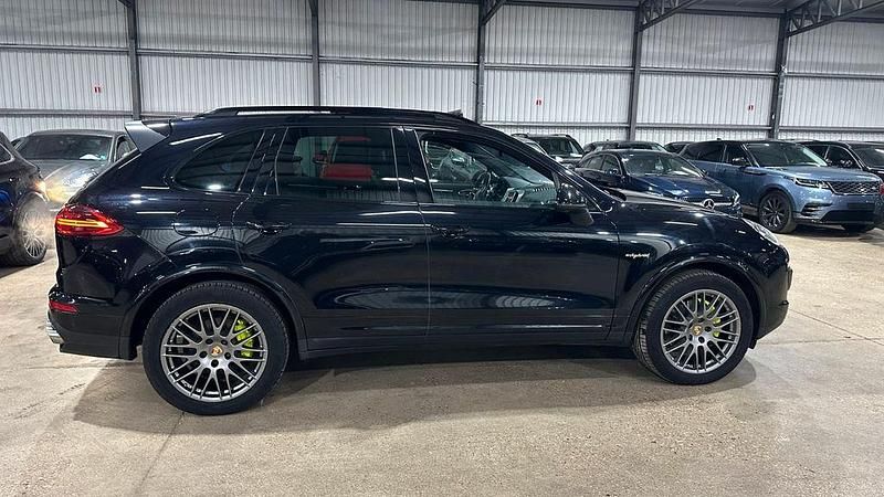 Gebraucht Porsche Cayenne S E-Hybrid Platinum Edition 333 PS (244 kW) 2017 Schwarz SUV