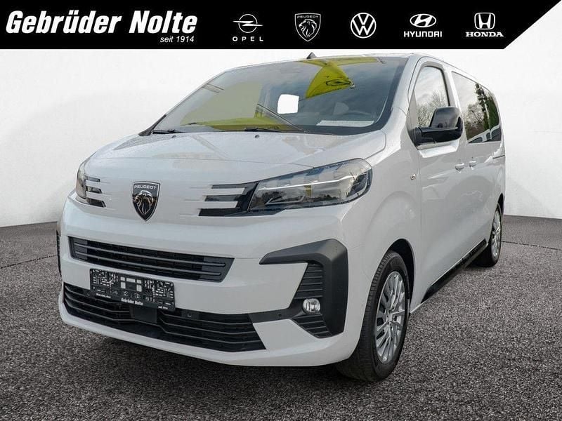 Weiß Gebraucht 2025 Peugeot Traveller Active Van / Kleinbus | 35.990 € (Superpreis) - Bild 1/4