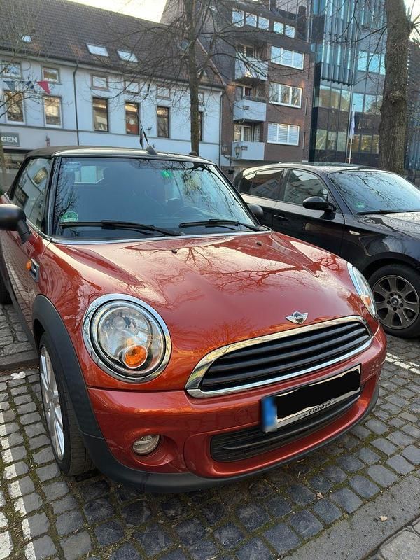 Usado Mini ONE 98 HP (72 kW) 2014 Laranja Citadino