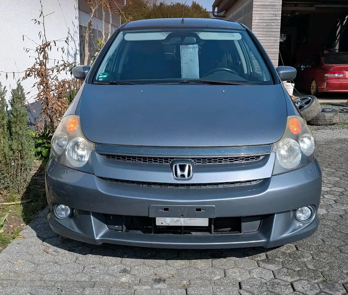 Käytetty Honda Stream 156 HP (114 kW) 2004 Harmaa Tila-auto