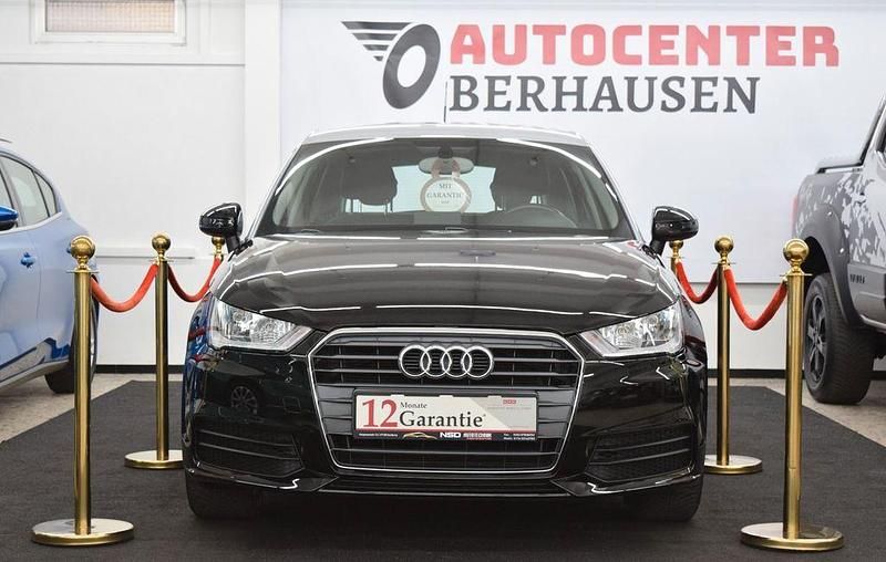 Schwarz Gebraucht 2016 Audi A1 Sportback Sport Kleinwagen | 15.299 € (Fairer Preis) - Bild 1/4