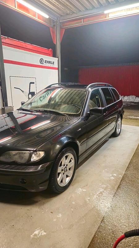 Gebraucht BMW 325 192 PS (141 kW) 2002 Schwarz Kombi