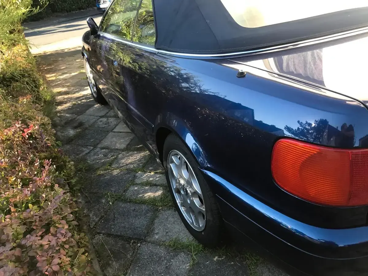 Gebraucht Audi Cabriolet 125 PS (91 kW) 1998 Blau Cabrio