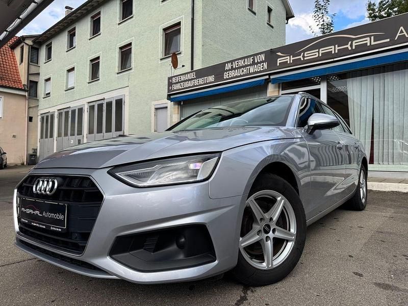 Florettsilber metallic Gebraucht 2020 Audi A4 Kombi | 15.980 € (Guter Preis) - Bild 1/4