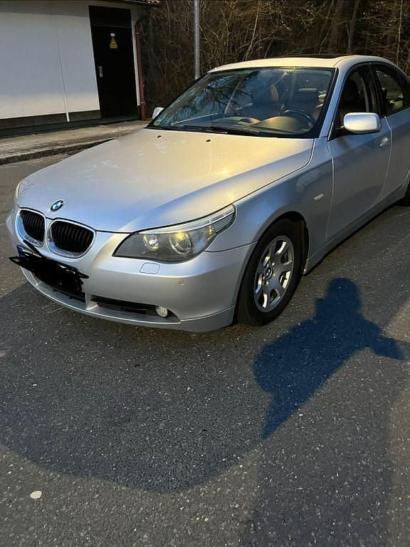 Gebraucht BMW 525 177 PS (130 kW) 2005 Grau Limousine
