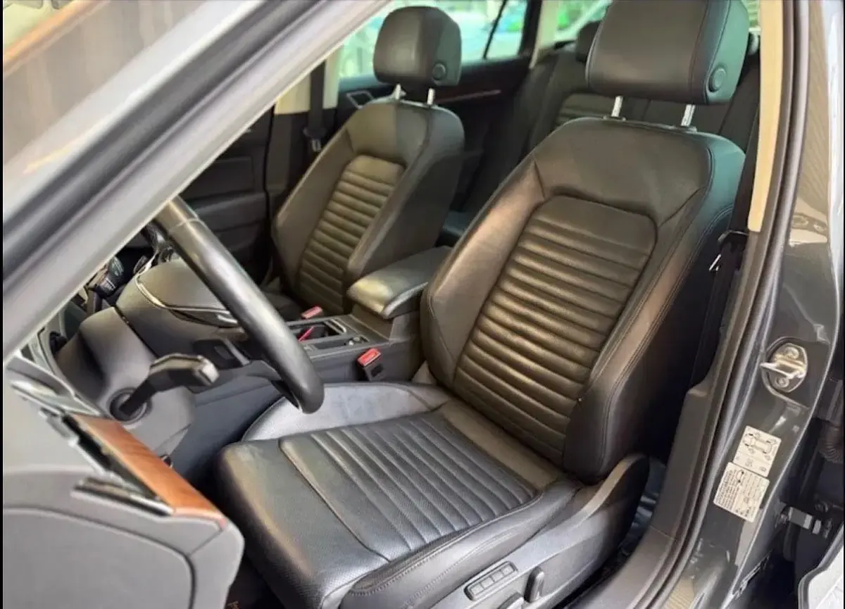 Gebraucht VW Passat Highline 190 PS (139 kW) 2015 Grau Kombi