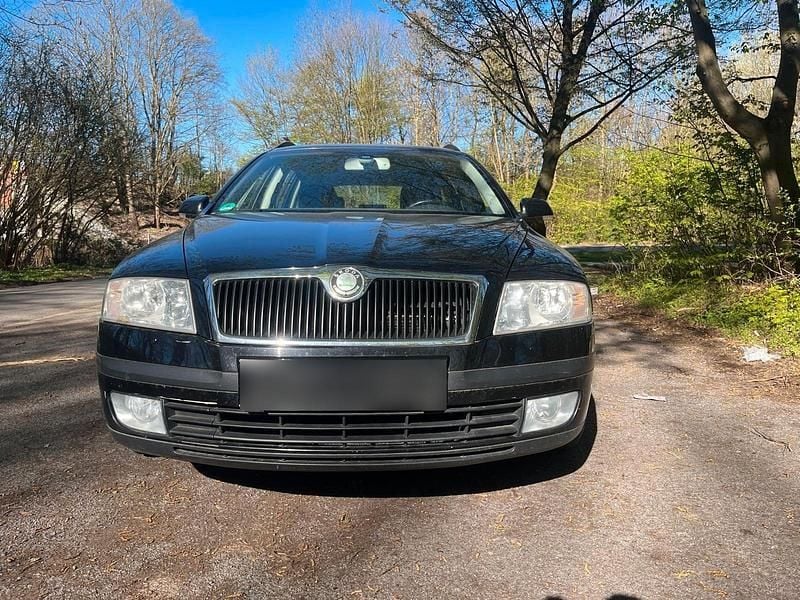 Gebraucht Skoda Octavia Elegance 140 PS (102 kW) 2008 Schwarz Kombi