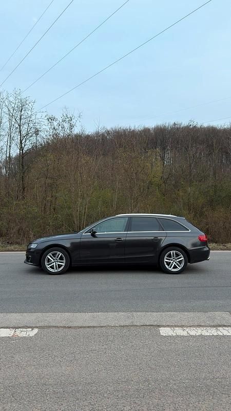 Gebraucht Audi A4 120 PS (88 kW) 2009 Kombi