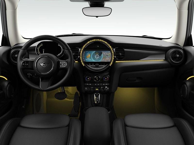 Gebraucht Mini Cooper SE 75 kW (102 PS) 2023 British racing green iv metallic (gruen) Kleinwagen