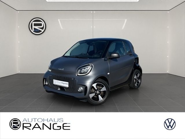 Grau Gebraucht 2021 Smart ForTwo Electric Drive Limousine | 12.981 € (Teuer) - Bild 1/4